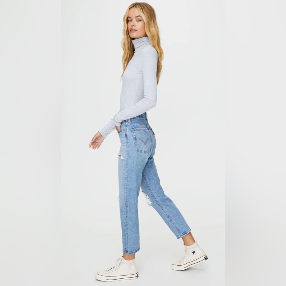 Levi’s Wedgie Jeans